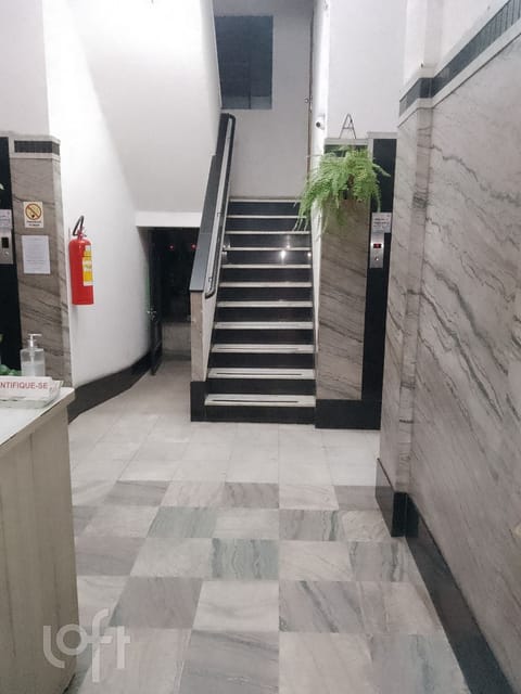 Image 23 - 250464